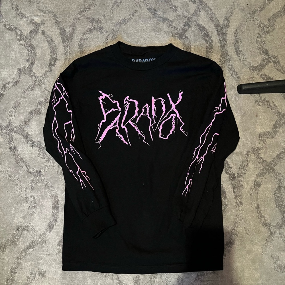 Pink paradox limited edition long sleeve tee!